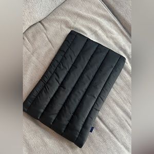 Baggu laptop case 16"